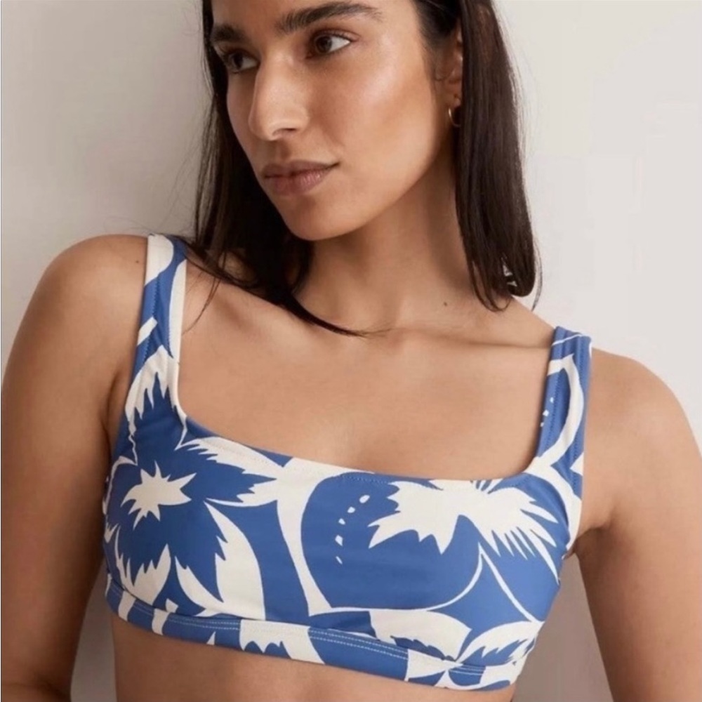 NWT Madewell swim top, blue and white tropical design size medium